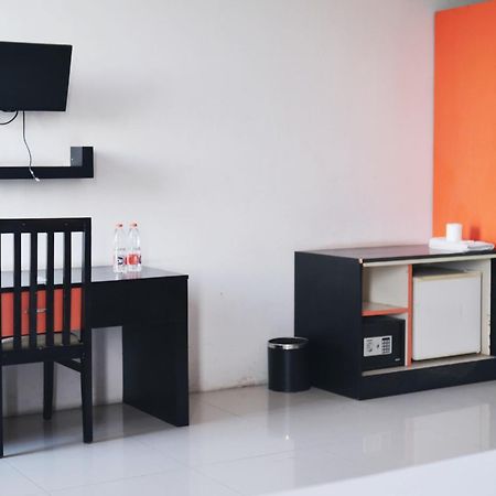 Urbanview Hotel Asyra Μακασάρ Εξωτερικό φωτογραφία