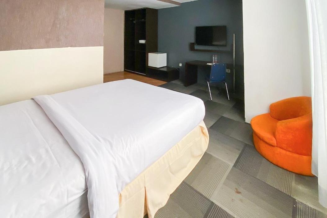 Urbanview Hotel Asyra Μακασάρ Εξωτερικό φωτογραφία