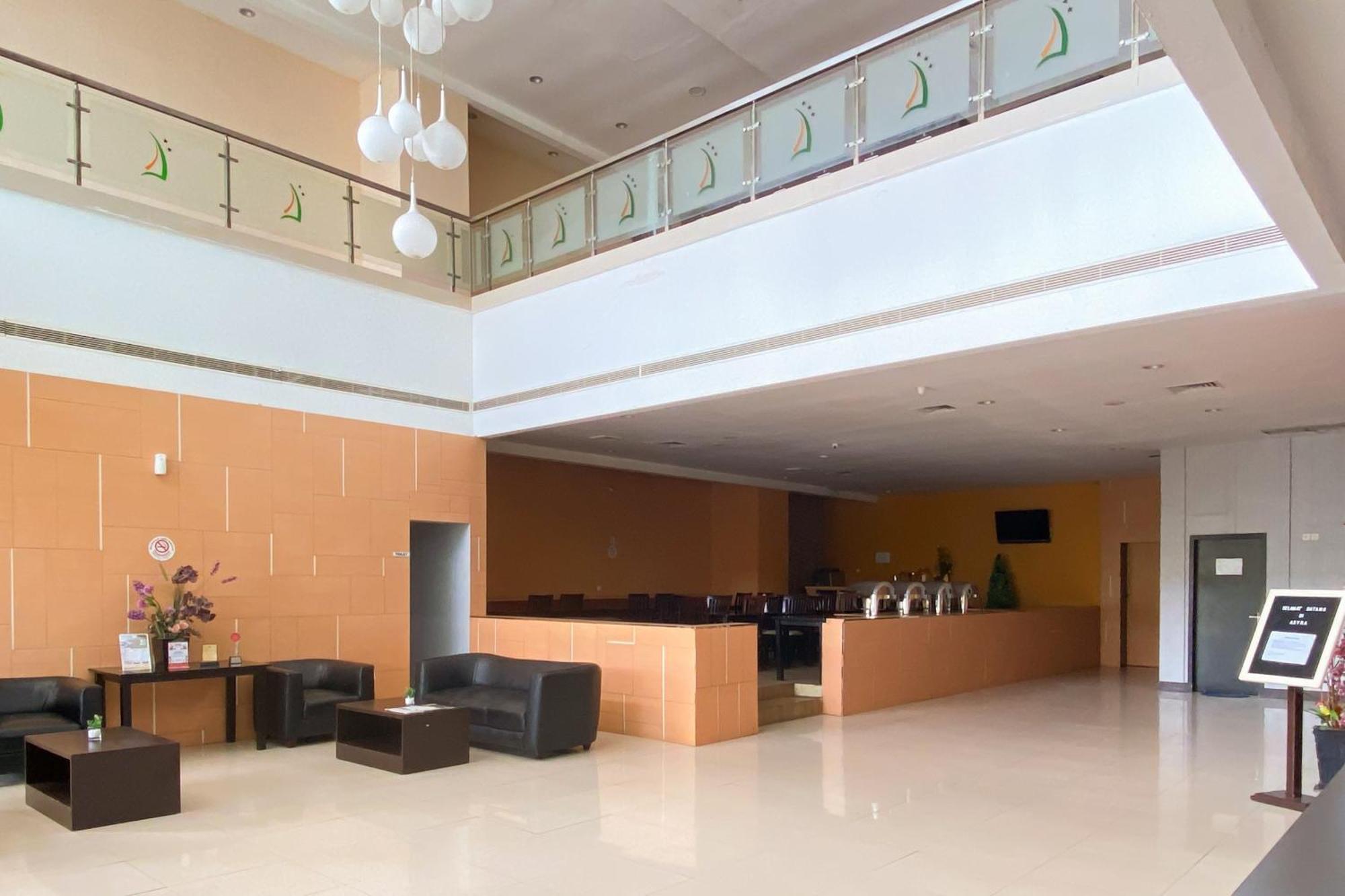 Urbanview Hotel Asyra Μακασάρ Εξωτερικό φωτογραφία